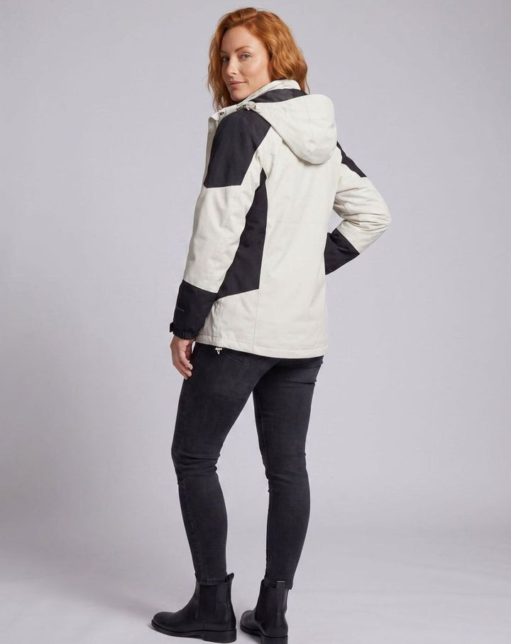 Women's Waterproof Two-Layer Hooded Outdoor Jacket