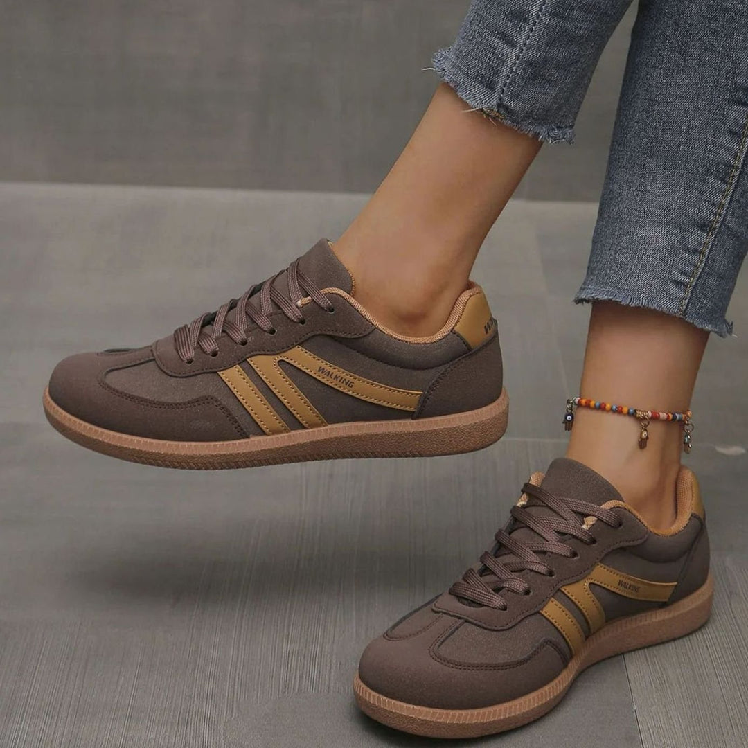 Women's Wide Toe Box Orthopedic Lace-Up Sneakers